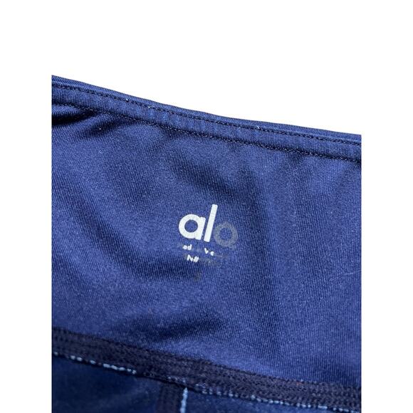 ALO Yoga Women's Airbrush Feather Leggings size small 
Gym / workout / sports - Picture 7 of 13